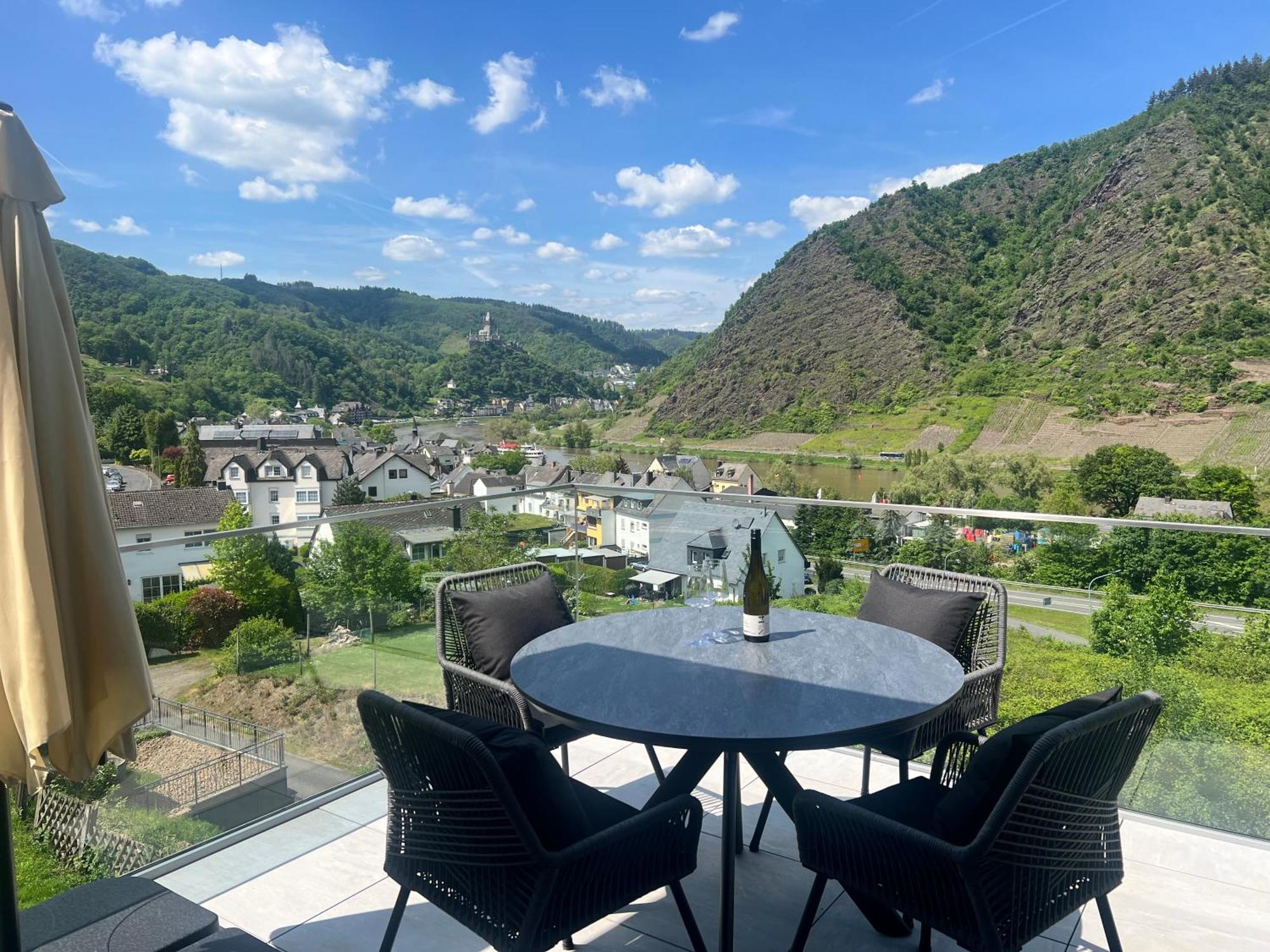 Ferienwohnung Weitblick 코헴 외부 사진